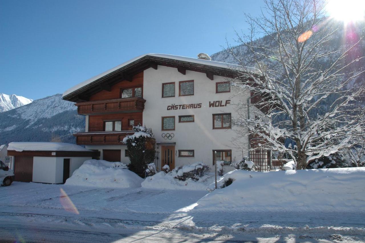 Gaestehaus Wolf Aparthotel Elbigenalp Exterior photo